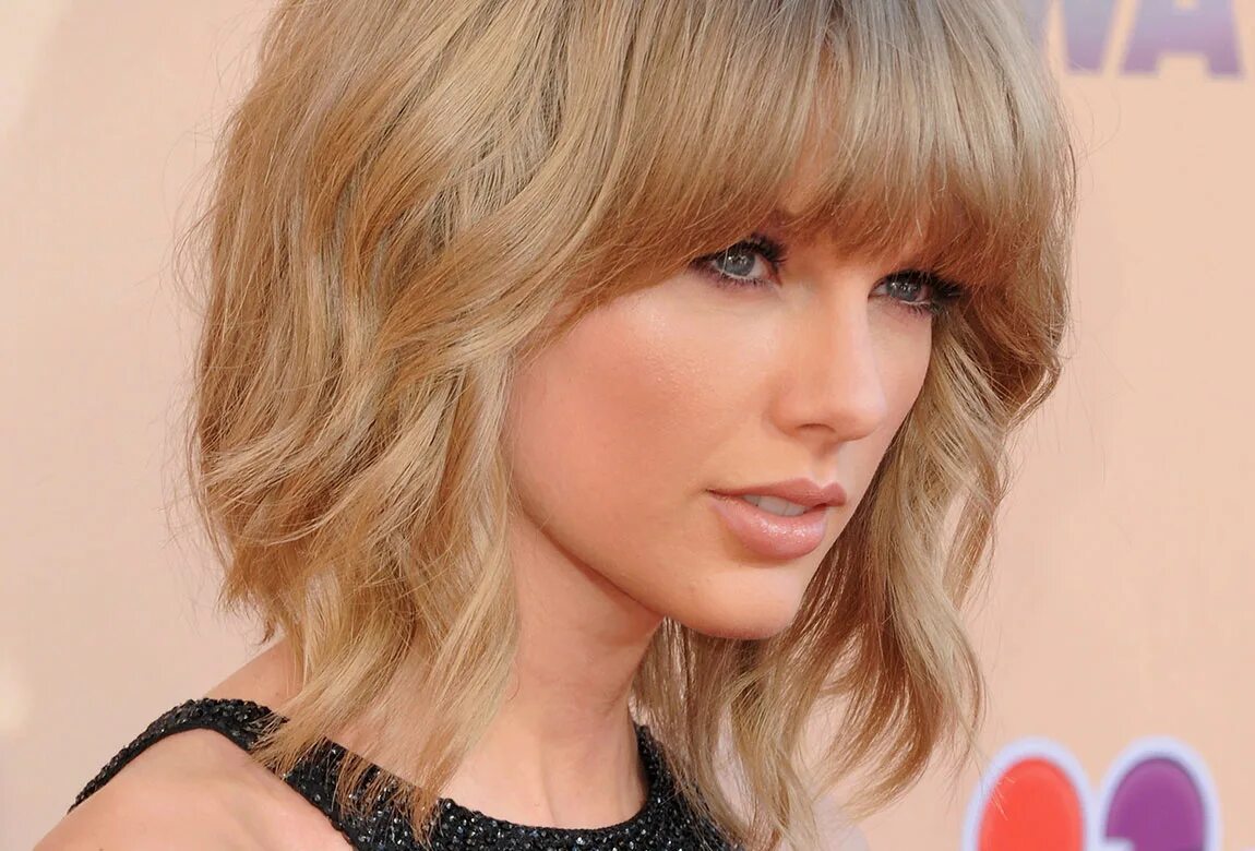 Тейлор свифт без. Taylor Swift. Taylor Swift Makeup. Тейлор Свифт 2021 без макияжа. Taylor Swift no Makeup.