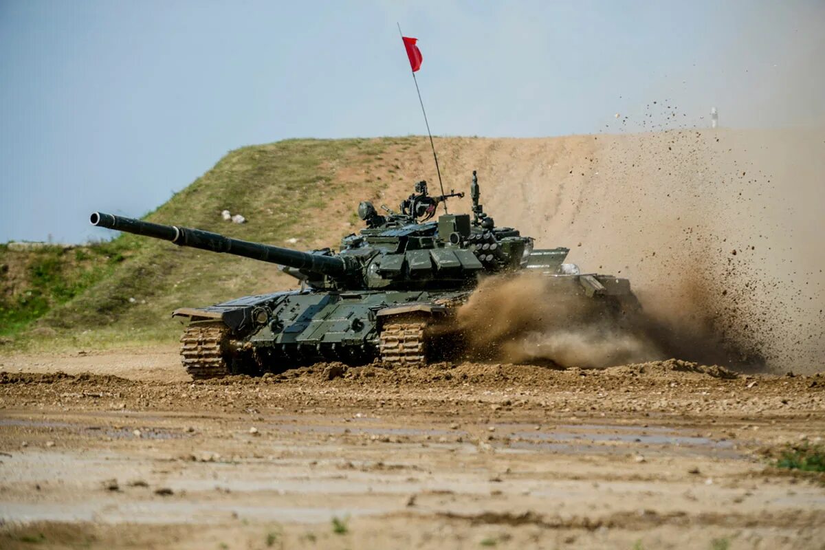 Танковый биатлон 2021 ЗВО. Танковый биатлон Таманская дивизия. Таманская дивизия Алабино. Т-72б3 танковый биатлон.