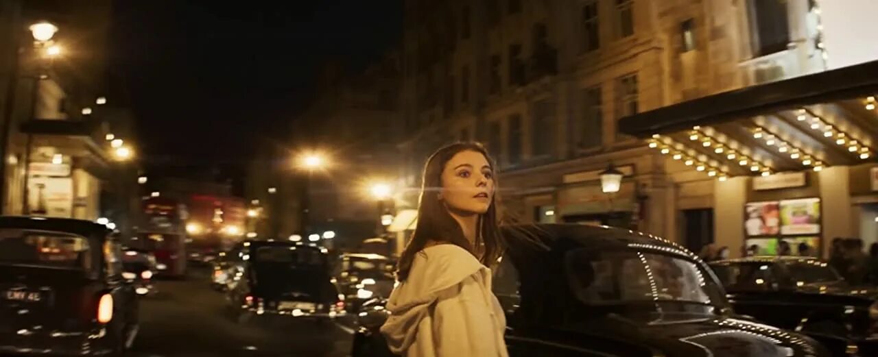 It was very last night. Маргарет Нолан прошлой ночью в Сохо. Прошлой ночью в Сохо / last Night in Soho. Томасин Маккензи прошлой ночью в Сохо. Томасин Маккензи прошлой ночью.