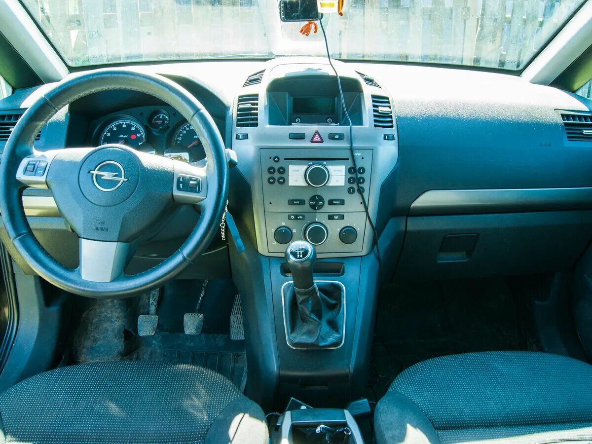 6 механика. Opel zafira 1?6. 6 mt. Opel zafira 1. Стоимость опель зафира 2010 года.