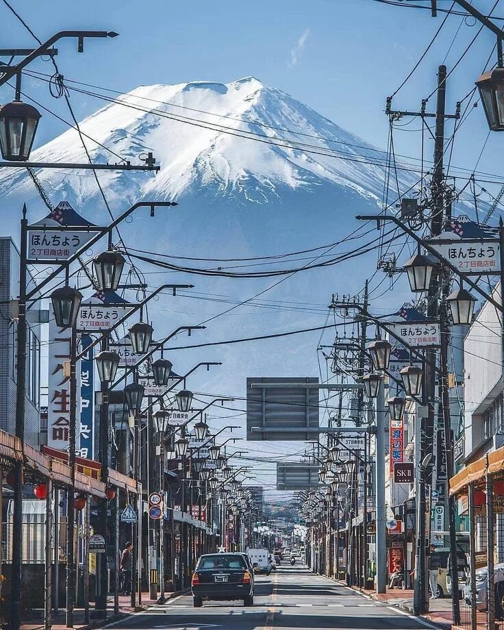 C a japan. Городской пейзаж япония. стиль japandi. токио стрит новокузнецк. japandi light.