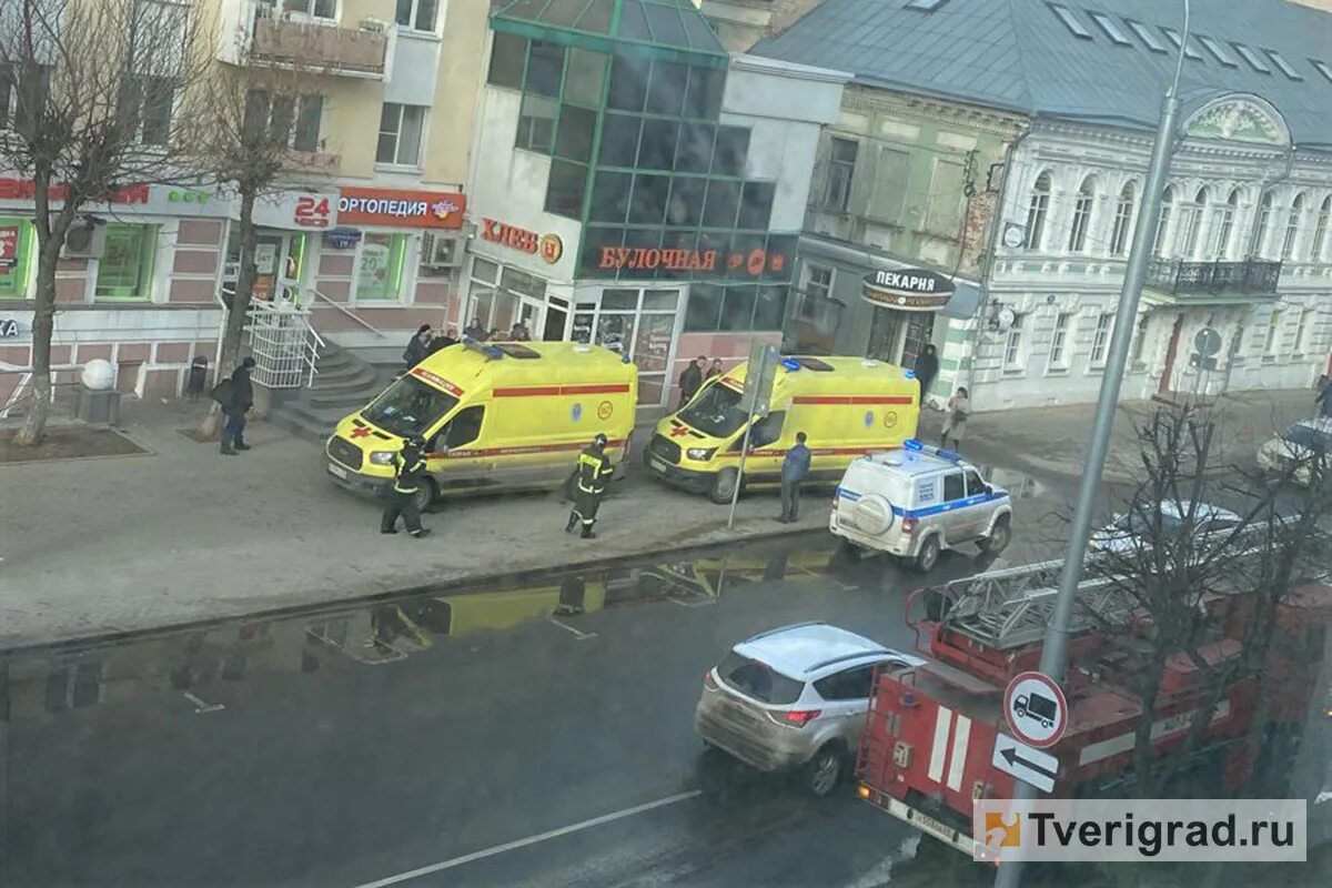 Новости 07.03 2024 год. Девочка выпала из окна 2023. Авария на Тверской улице сегодня в Москве.