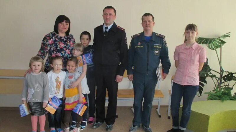 детский дом курганская область. курганский областной детский дом 1. дом ребенка курган. детдом кипель курганская область. село кипель юргамышского района курганской области.