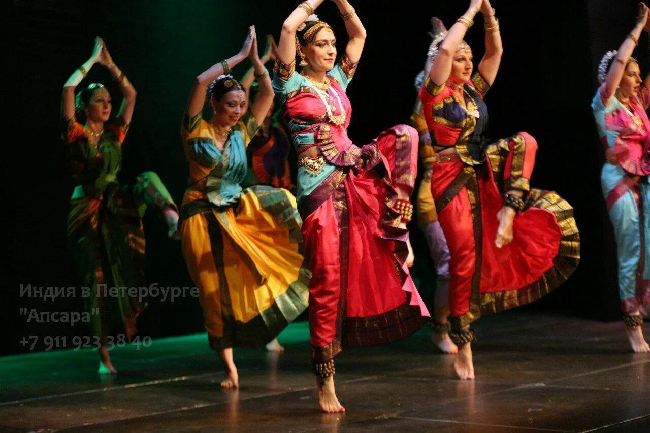 индия в петербурге. индия в петербурге. индия в петербурге. индийское шоу дети талантов девчата. индийское шоу на мероприятие.