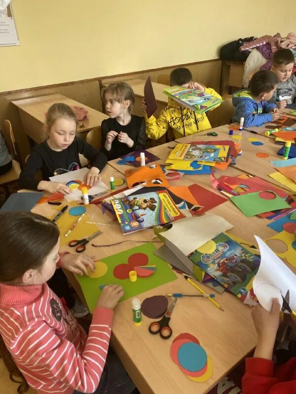 дом творчества для детей. 13 школа дополнительное образование. 13 школа дополнительное образование. детский сад 992. 13 школа дополнительное образование.