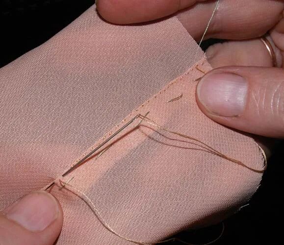 Шитье 7 букв. Рукоделие шитье. Буквы трансформеры на русском. Канва для вышивания крестиком. Ткань для ручных стежков.