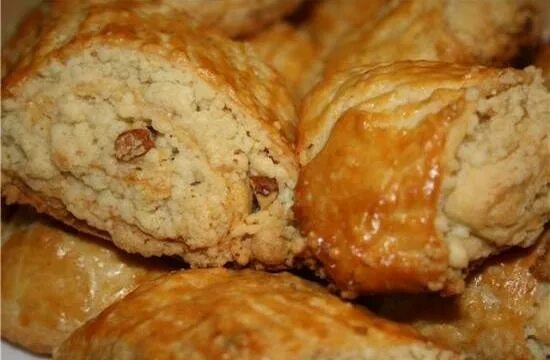 Гата с орехами армянская рецепт. Армянское печенье кята. Гата песочная армянская выпечка. Армянские сладости гата. Кята ереванская.