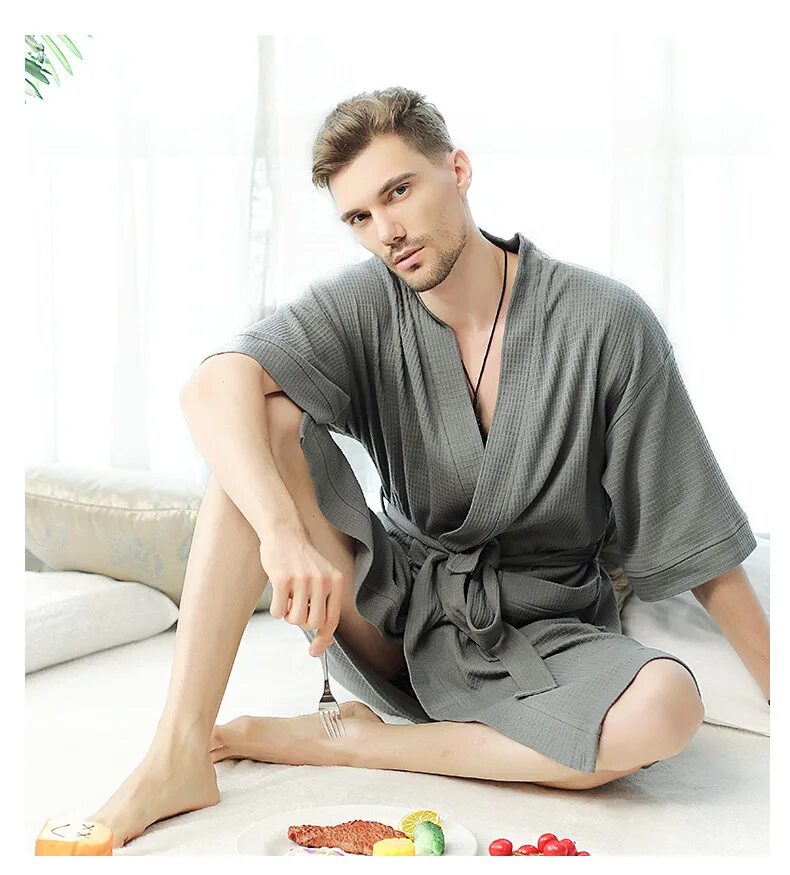 Халат банный кимоно мужское. Халат кимоно мужской. Мужской банный халат летний. Банный халат мужской вафельный.