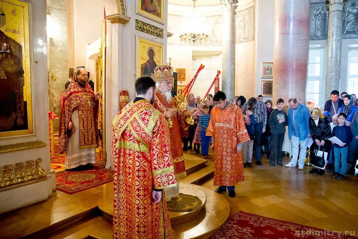 Царевича димитрия расписание. Храм царевича Димитрия трансляция. Свидетельство храм царевича Димитрия. Больничный храм царевича Димитрия расписание богослужений.