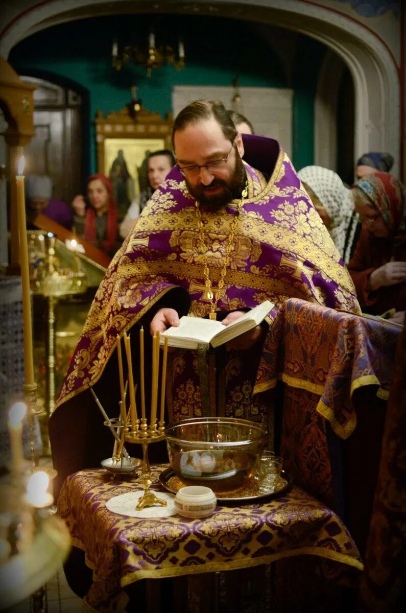 Соборование спб. Соборование спб. Иеромонах давид алексеев. Таинство елеосвящения или соборование. Соборование живопись.