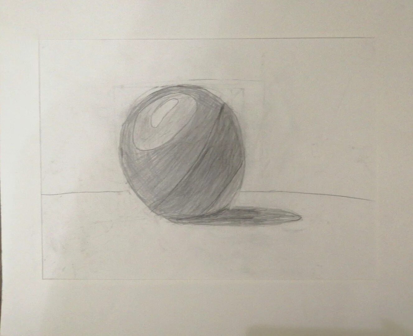 Рисунок на металлическом шаре. Шар карандашом. Шар карандашом с тенью. Граненый шар рисунок. Шарики рисунок карандашом.