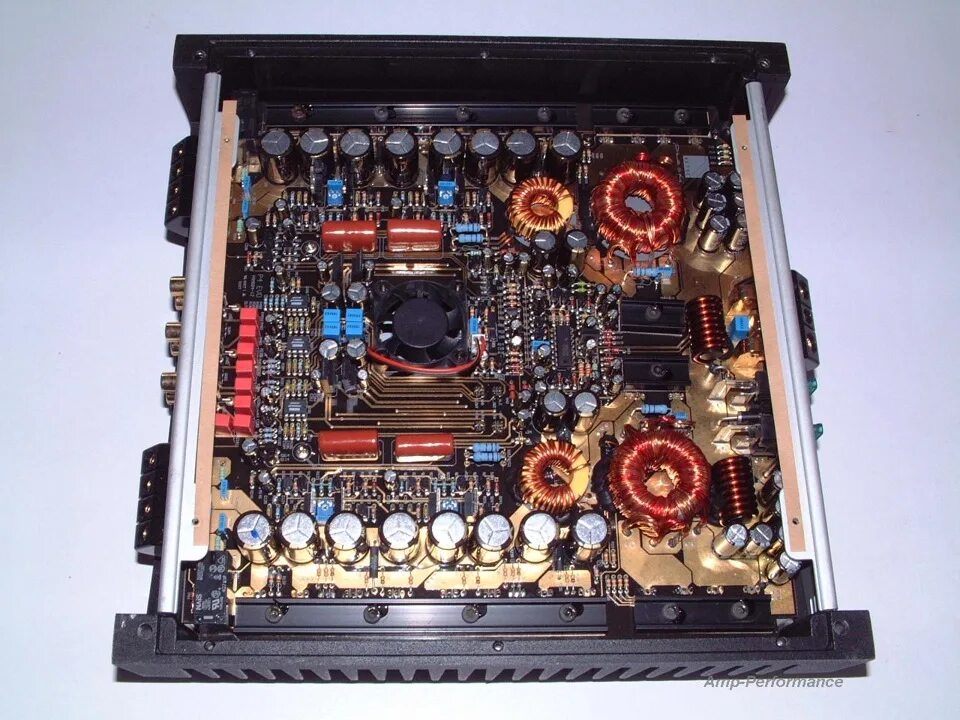 P 4 p g