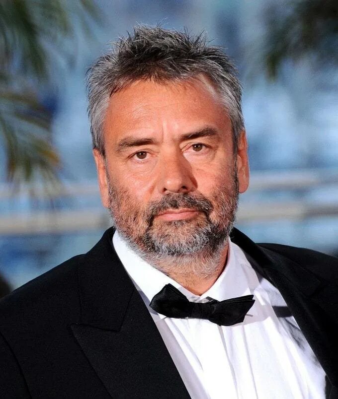 Люк бессон отзывы. Люк Бессон. Luc Besson 2023. Люк Бессон кинорежиссёр. Люк Бессон 2021.