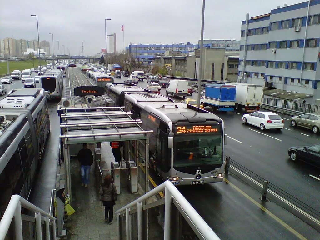 Метробус в стамбуле. Brt (bus rapid transit). брт метробус. скоростной автобусный транспорт - brt.