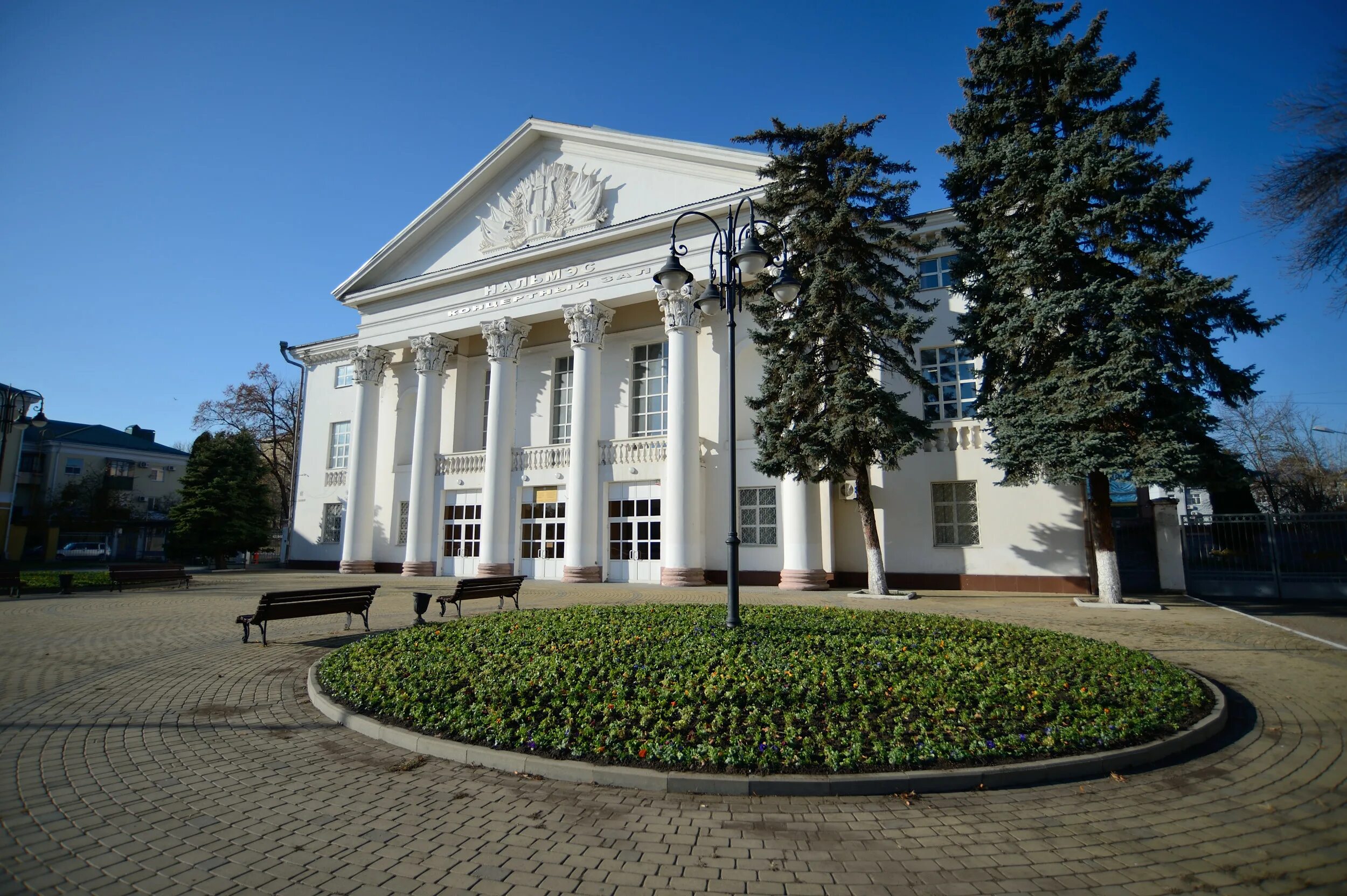 Рп майкоп. Майкоп. Майкоп город. Республика Адыгея Майкоп Краснооктябрьская улица 36 Сова столица. Городская больница Майкоп фото.