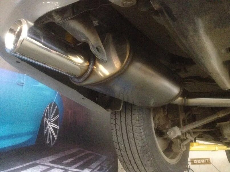 Toyota camry 30 гофра глушителя. Тойота камри выхлопная труба. Тойота камри выхлопная труба. Выхлопная система тойота камри 30. Тойота камри выхлопная труба.