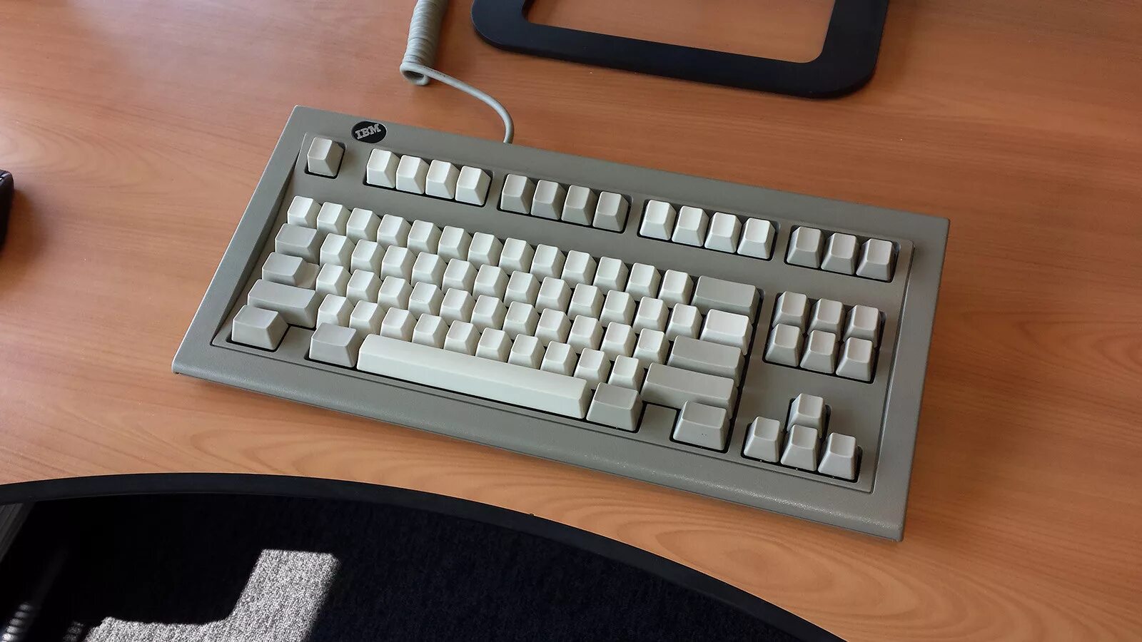 Клавиатура ibm. IBM Keyboard model m. IBM model m 1986. Механическая клавиатура IBM. Клавиатура IBM model m.