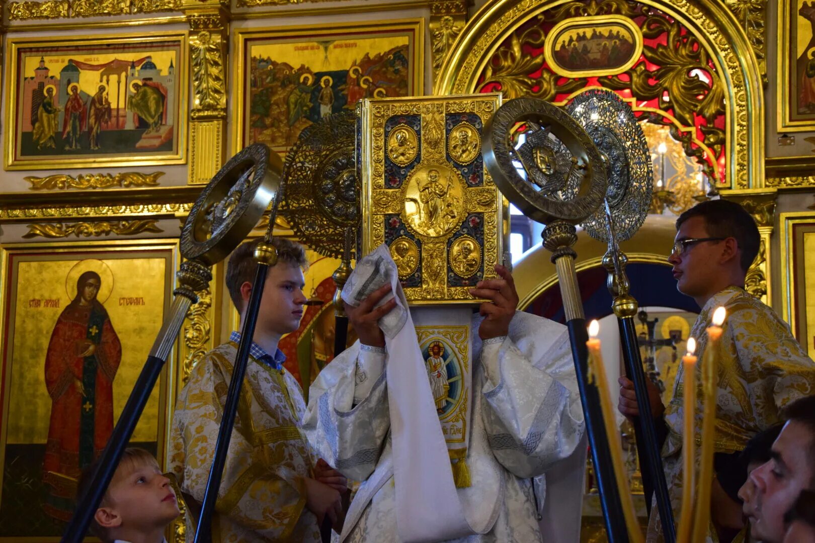 Праздник накануне поста