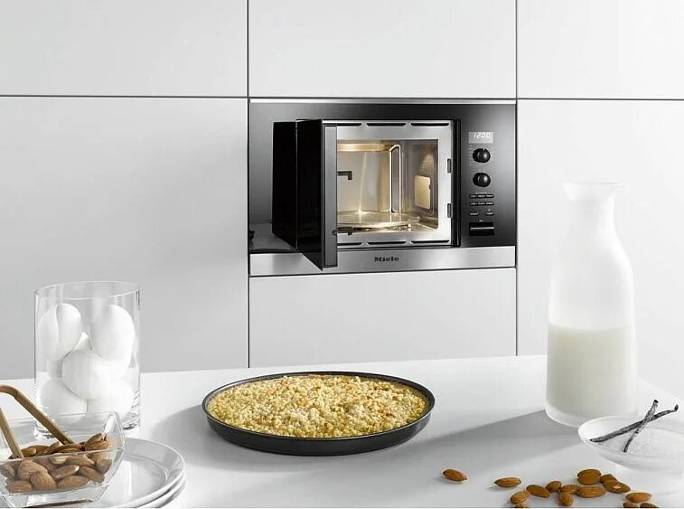 Микроволновую печь разные. Miele m6032sc. микроволновая печь miele m6012. встроенная микроволновка миеле. микроволновая печь соло m6012sc edst.