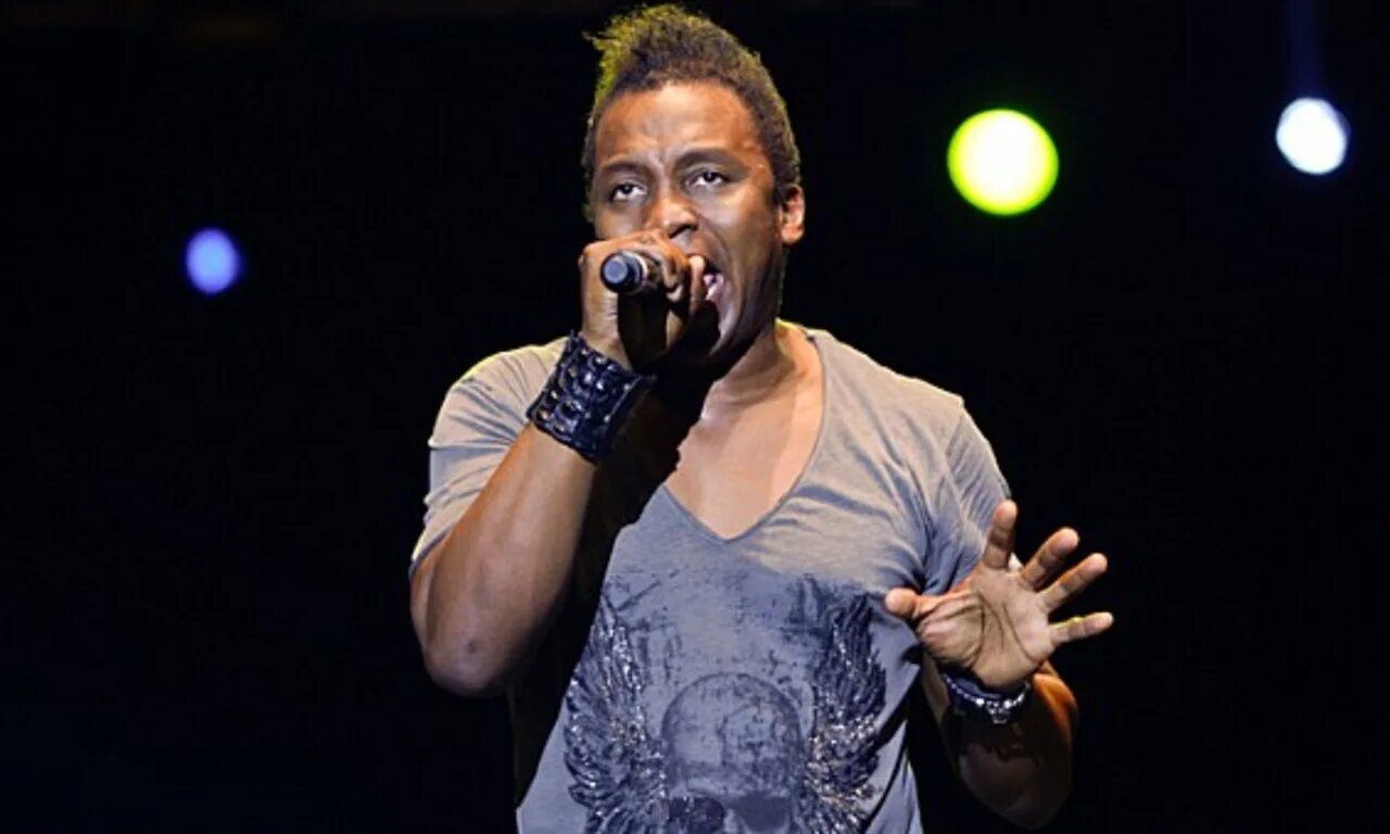 Haddaway солист. Haddaway клипы. Haddaway сейчас. Haddaway. Песни хадувей слушать.