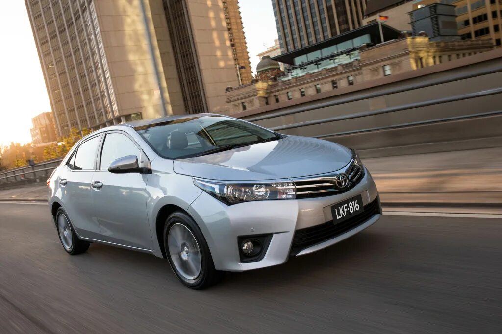 Toyota Corolla 2015. Toyota Corolla 2014. Тойота Королла 2015 седан. Тойота Королла 17 года.