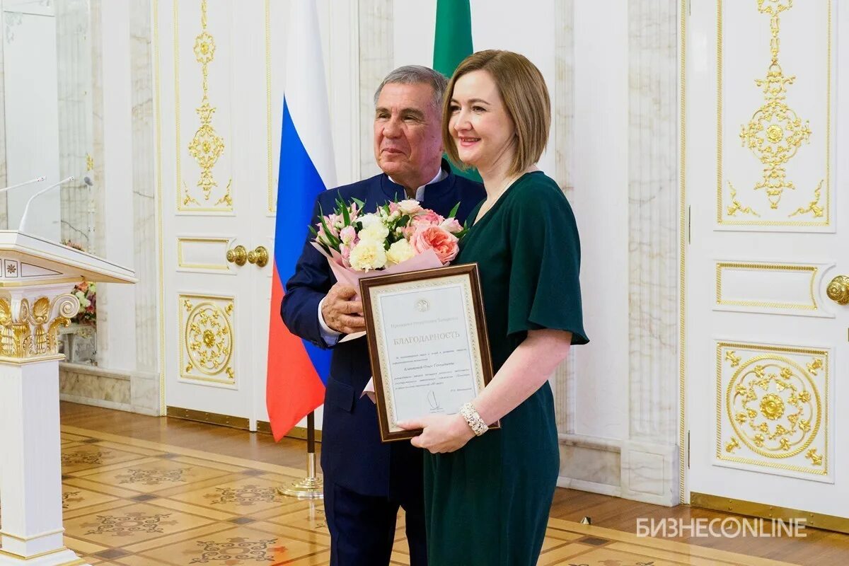 Кремлевская женщина. Награждение в Кремле. Награждение женщин в Кремле. Вручение премии в Кремле 2022. Награждение артистов в Кремле.