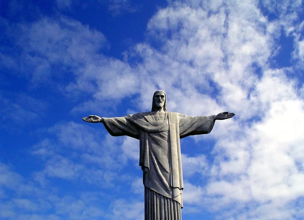 Статуя искупителя. Христос Искупитель Рио де Жанейро. Статуя Христа-Искупителя Бразилия. Бразилия статуя Христа Спасителя. Статуя Иисуса Христа Искупителя.