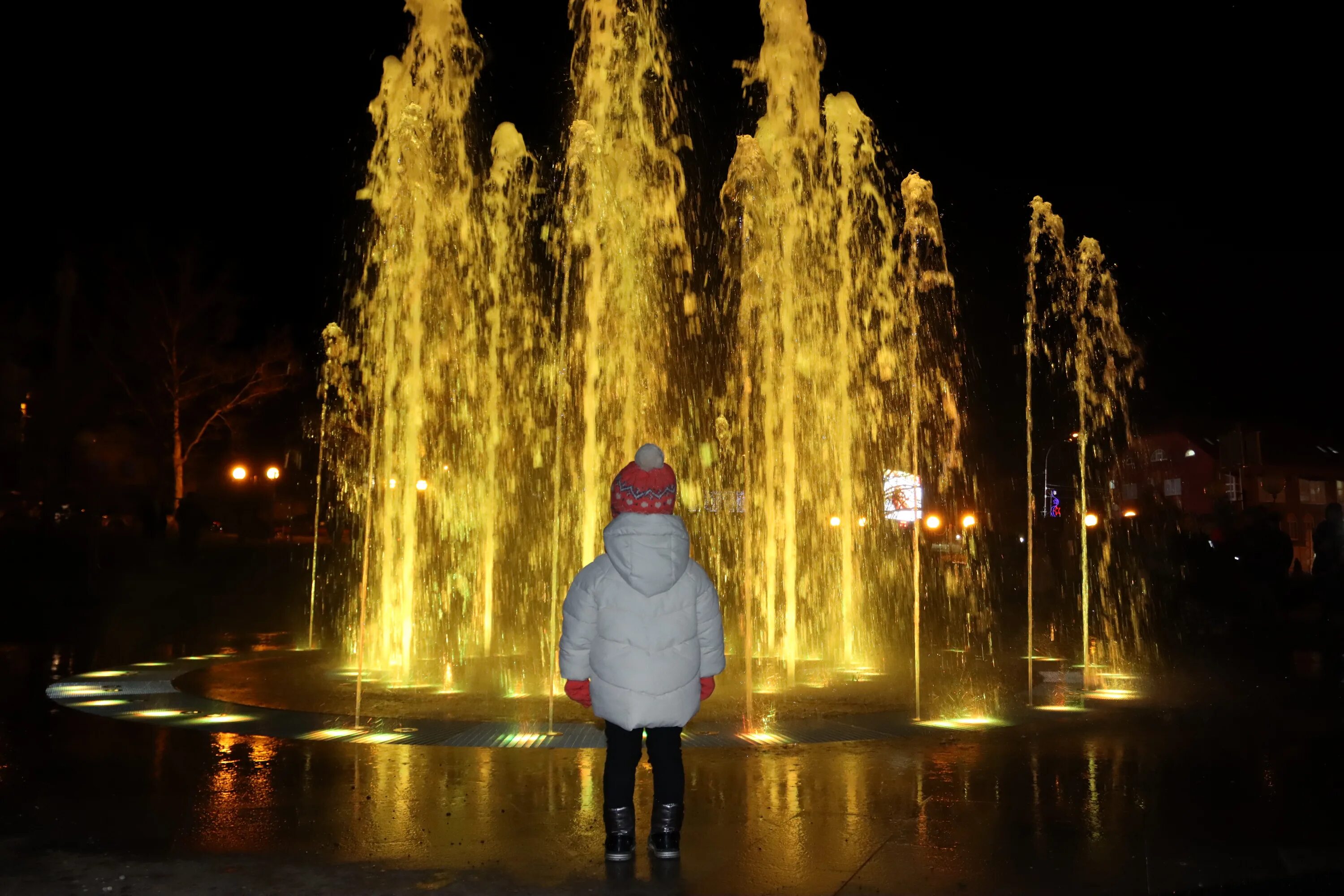 Аптека усть лабинск октябрьская. Агентства усть лабинск. Город усть лабинск. Жд станция усть-лабинская. Усть лабинск социально педагогический колледж.