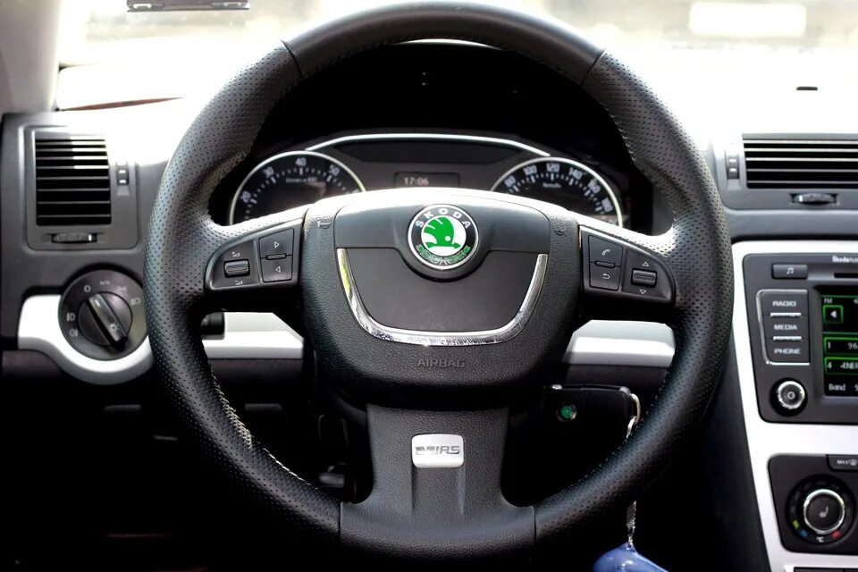 Мультируль на а5. Skoda octavia 2012 1.8 мультируль.