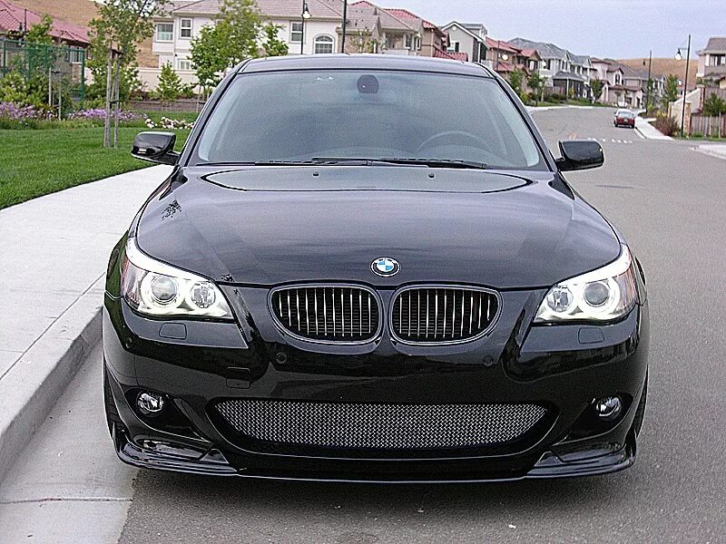 БМВ 5 е60. BMW 5 e60 черная m paket. BMW e60 Restyling. BMW e60 Рестайлинг. Дорого ли содержать бмв е60