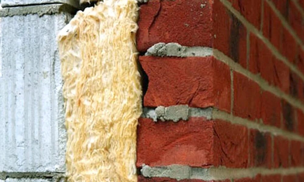 Утеплители для наружных стен. Утеплитель для стен внутри. Минвата звукоизоляция стен. Теплоизоляция стен снаружи толщина. Стены без утепления.