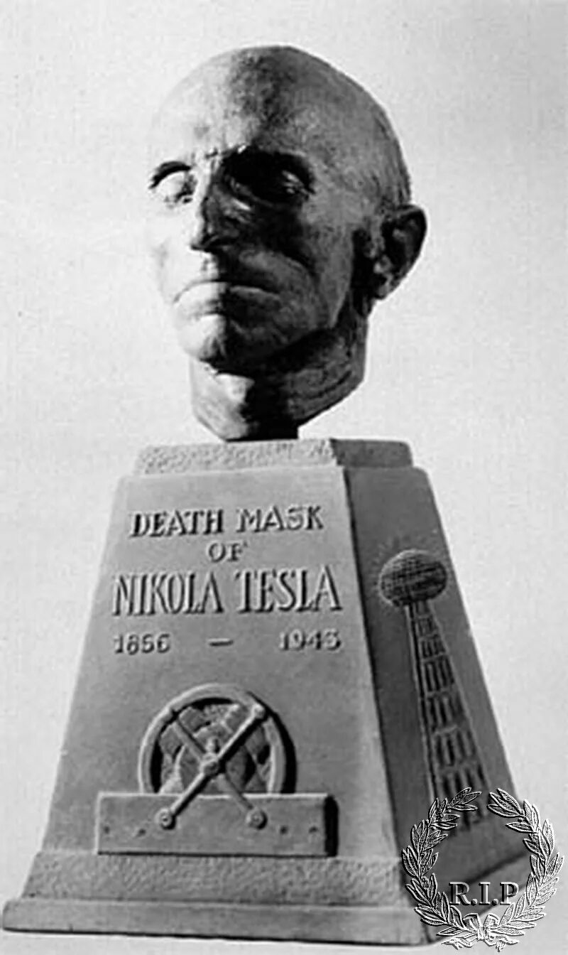 От чего умер тесла. Могила Nikola Tesla. Смерть Николы Теслы. Тесла 1943.