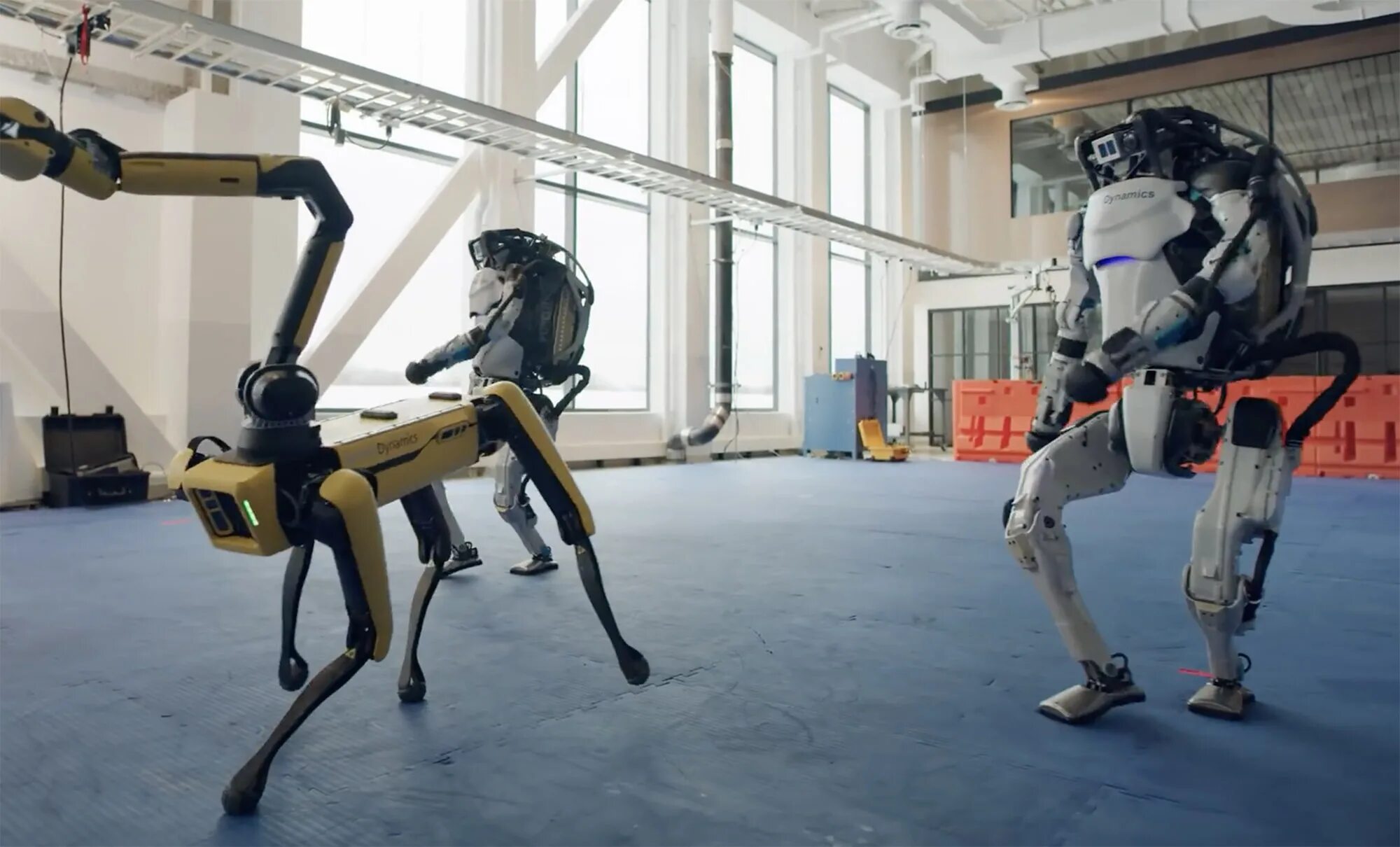 Ai dynamics. Робот атлас бостон динамикс. робототехника boston dynamics. робот бостон динамикс баскетбол. робот бостон динамикс новый.