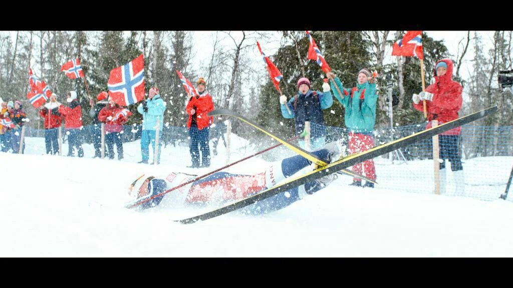 снег про лыжницу
