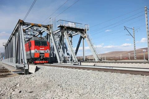 Железнодорожный мост открытие