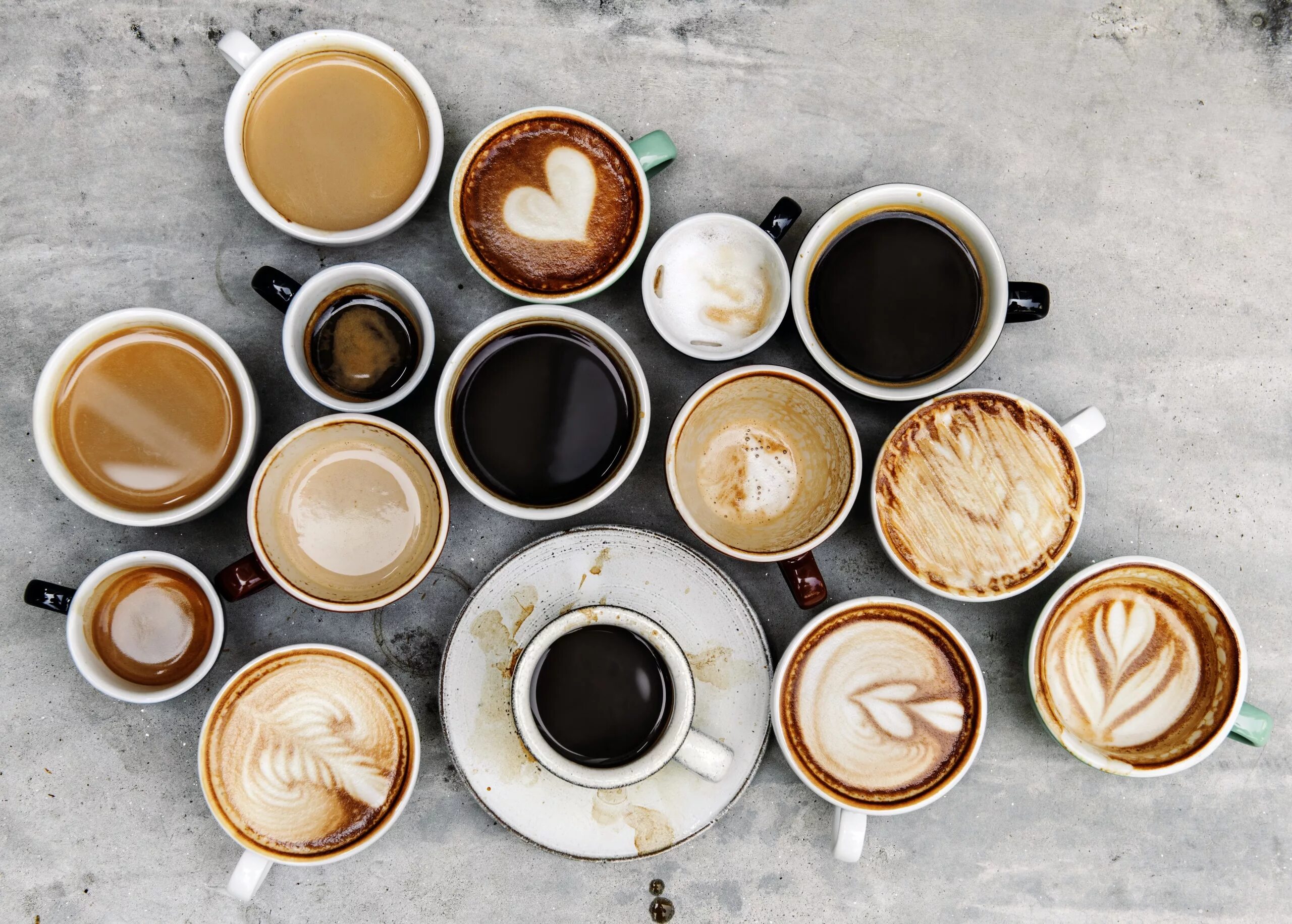 Кофе. Кофе и кофейные напитки. Чашка кофе. Кофе сверху. Кофе кис