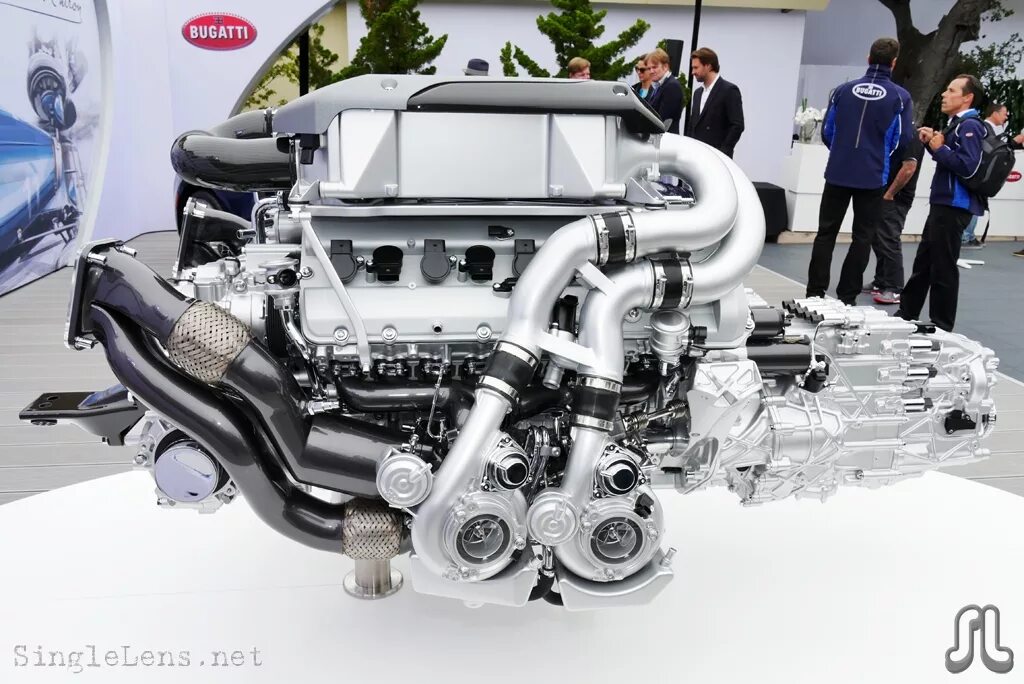 Мотор bugatti. W16 двигатель bugatti. bugatti veyron двигатель w16. двигатель бугатти чирон. мотор бугатти шерон.