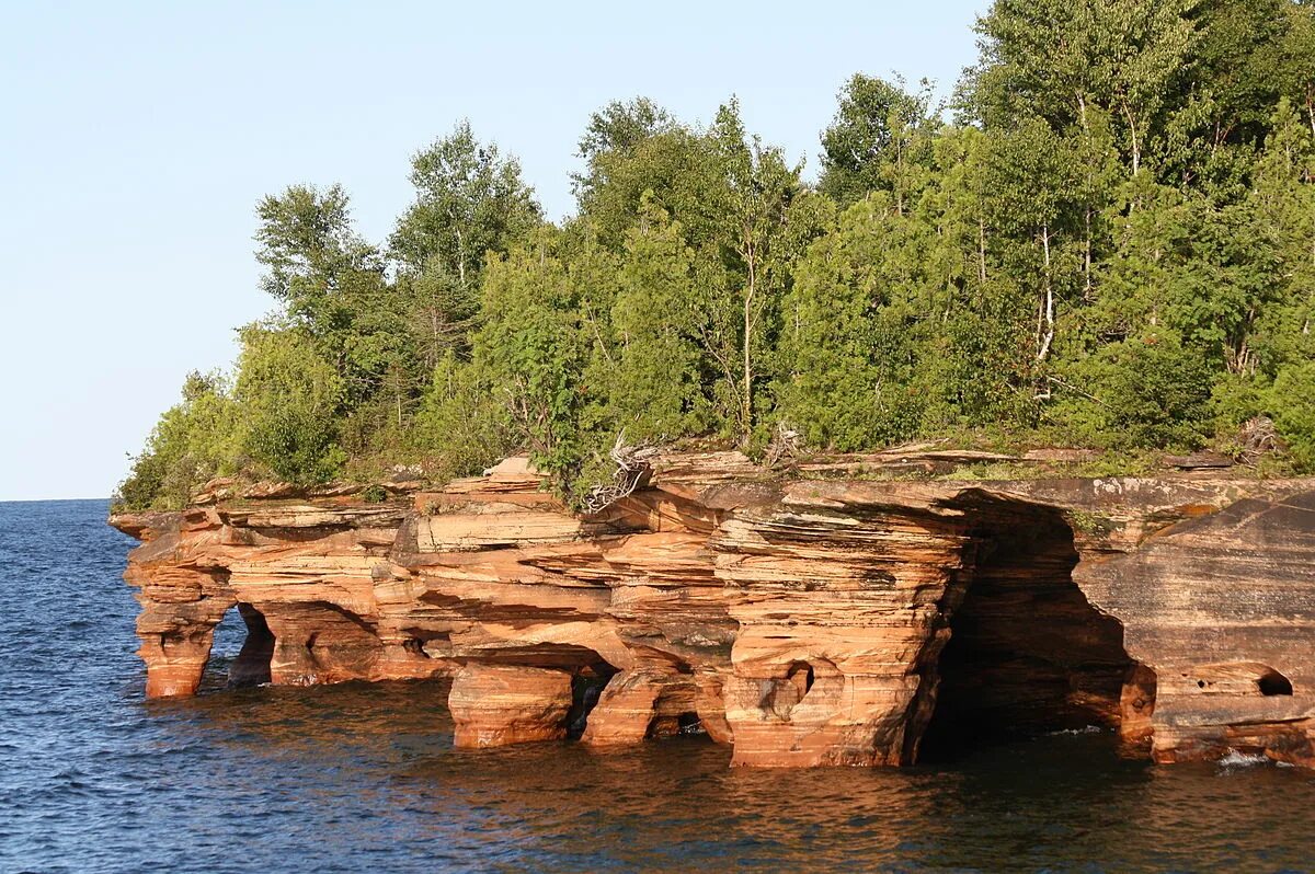 Superior great. Superior great. Верхнее (lake superior) — озеро. Озеро гурон северная америка. Великие американские озера озеро онтарио.