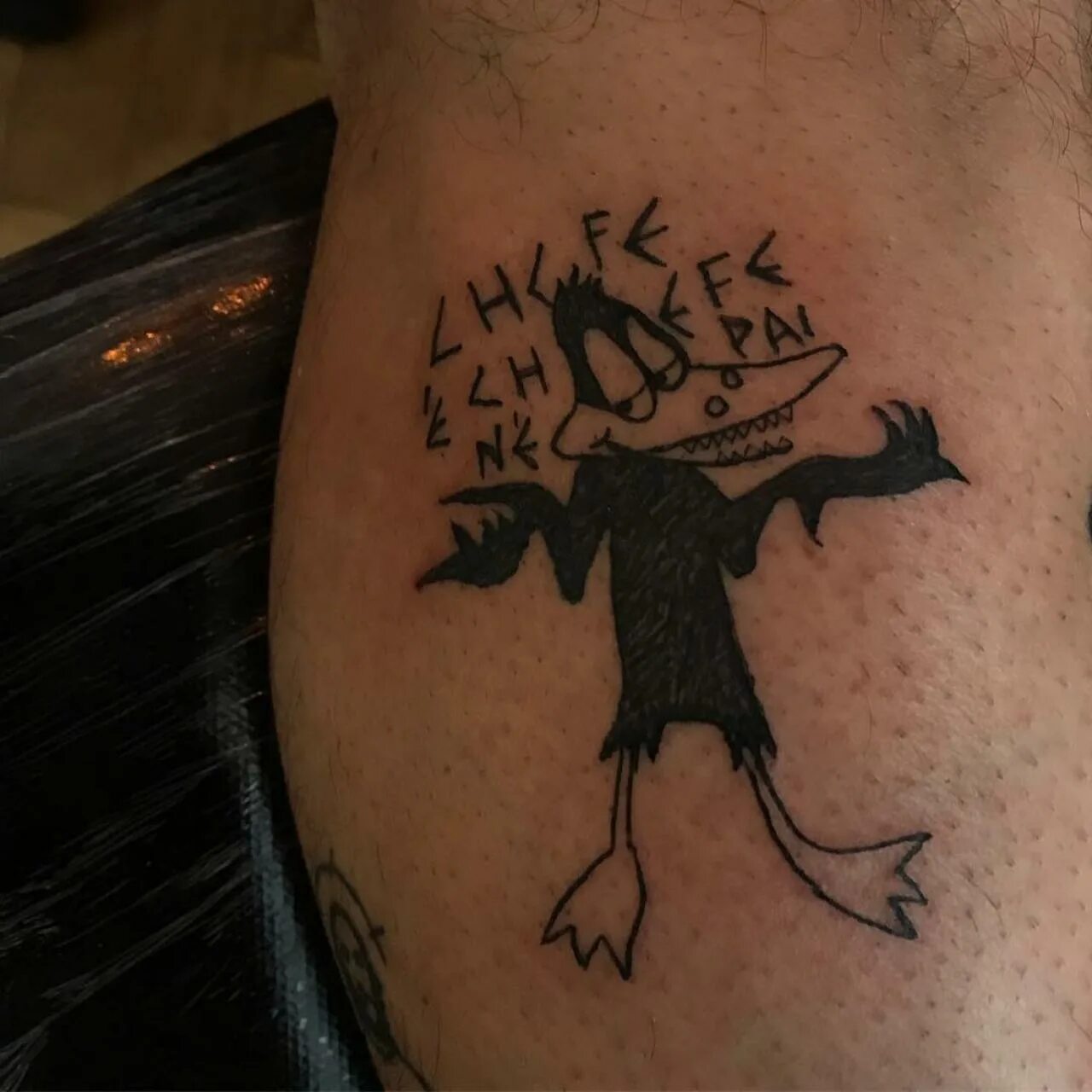 Тату примитивизм. Тату не умею рисовать. Елена фернандес тату. Хелен фернандес девушка тату. Тату не умею рисовать.