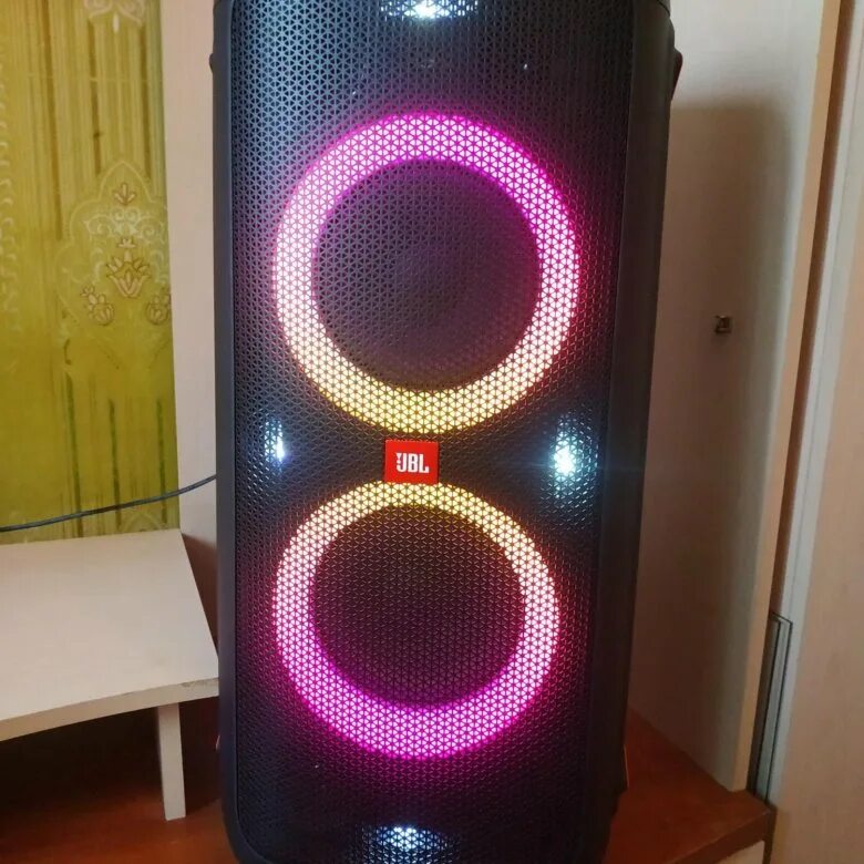 Jbl 200 купить. JBL PARTYBOX 200. Колонка JBL PARTYBOX 200. JBL PARTYBOX 300 240 Вт. Колонка JBL 360.