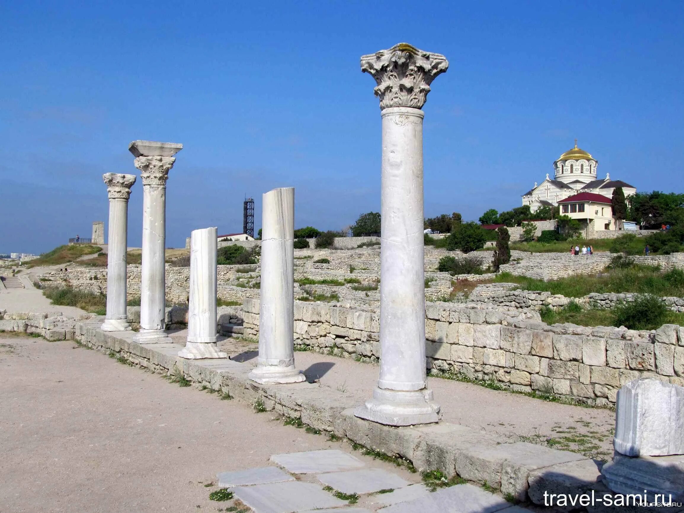 Бухта затонувших кораблей в севастополе. Крым севастополь красивые места. Съездить в севастополь. Севастополь набережная нахимова. Севастополь мосфиалент.