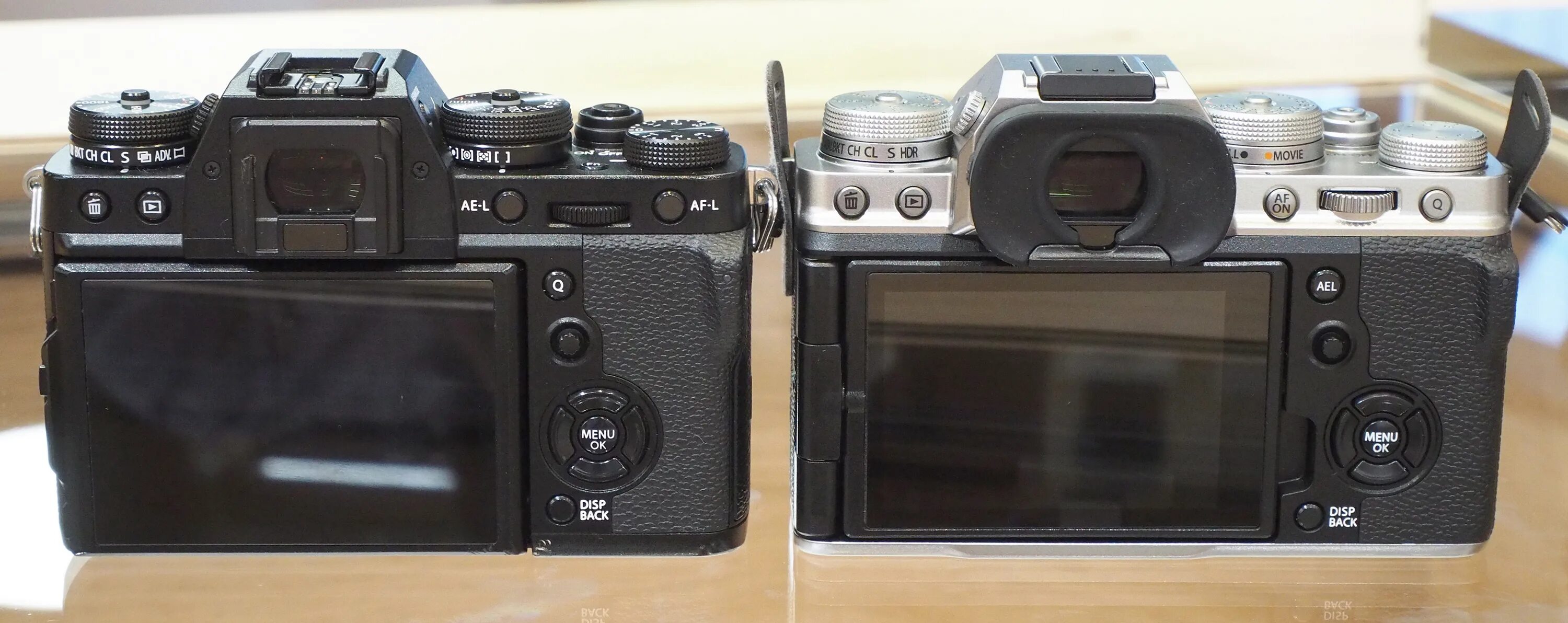 V 4 t 3 t 2. Fujifilm xt3. Fujifilm xt1 vs xt10. Fujifilm x-t4 vs Fujifilm x-t3. Fujifilm xt4 Silver.