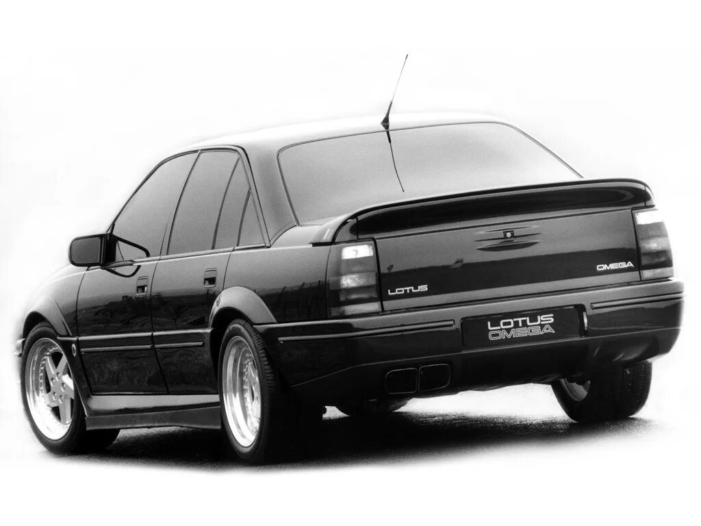 Opel lotus. Opel Lotus Omega 1990. Opel Lotus Omega. Опель Омега Лотус Карлтон. Opel Lotus Omega 1992.