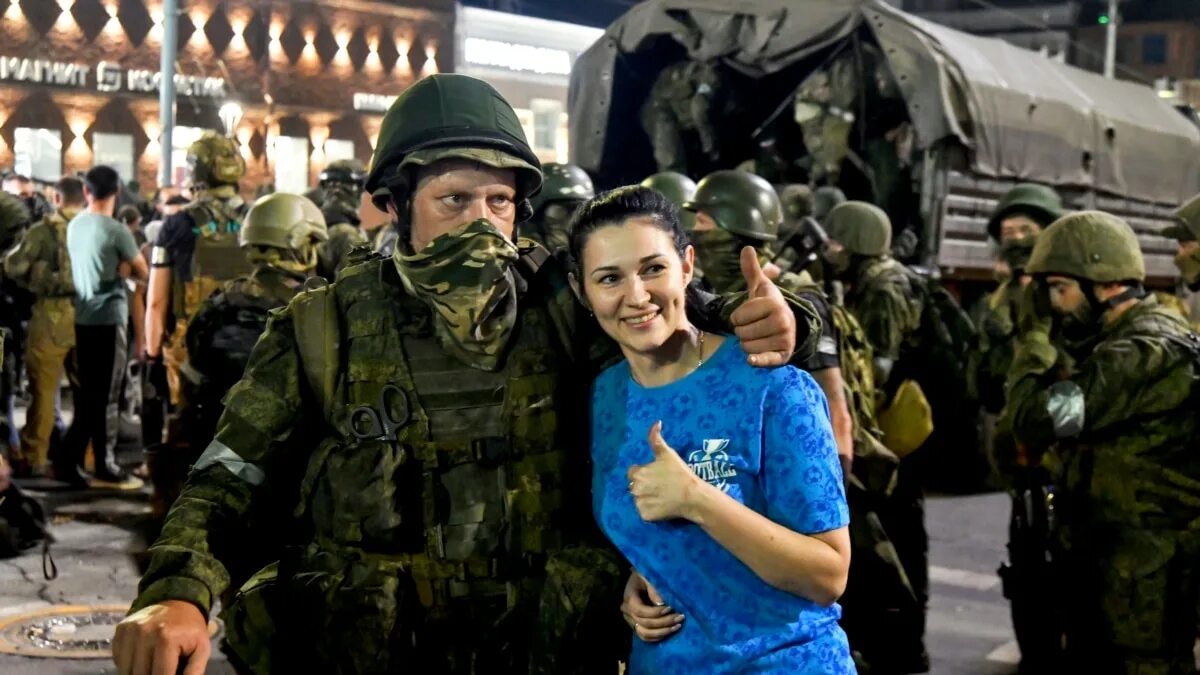 Как устроиться в вагнер. Чвк вагнер в ростове на дону. чвк вагнер ростов-на-дону фото. вагнер ростов 2025.
