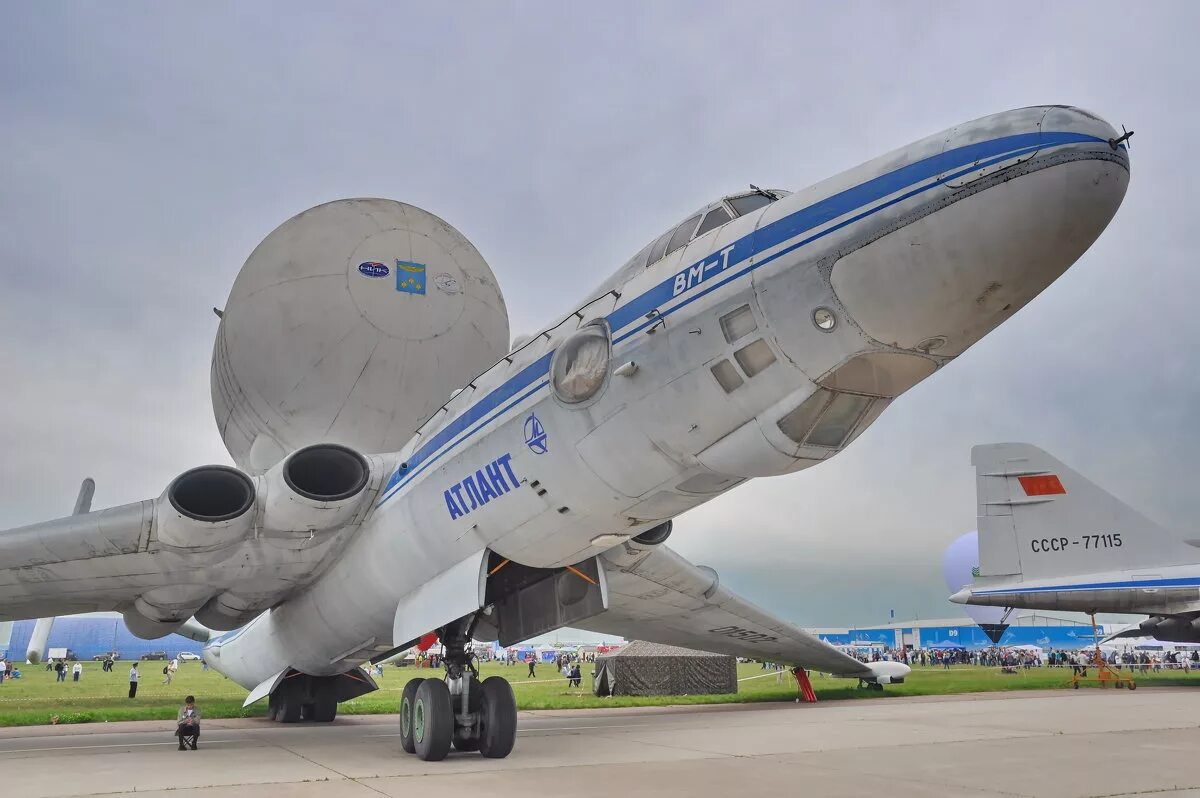 3м самолет мясищева. самолет бизон мясищева. м-50 мясищев кабина. самолет м50 мясищева. 3м-т(вм-т) атлант.