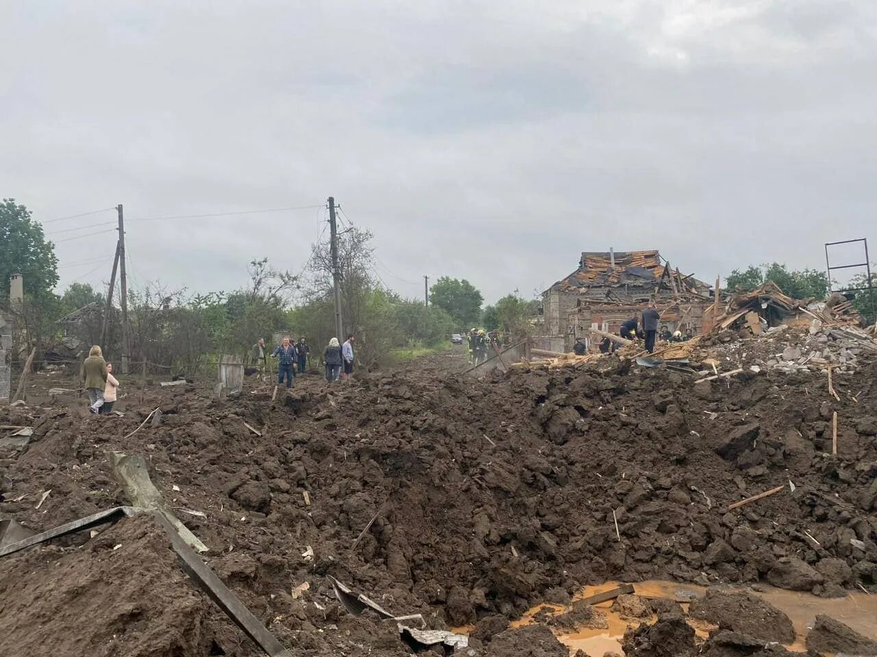 Разрушения краматорск школа. Новости краматорска дтп. Краматорск 24 января. Обстрел славянска. Краматорск разрушения.