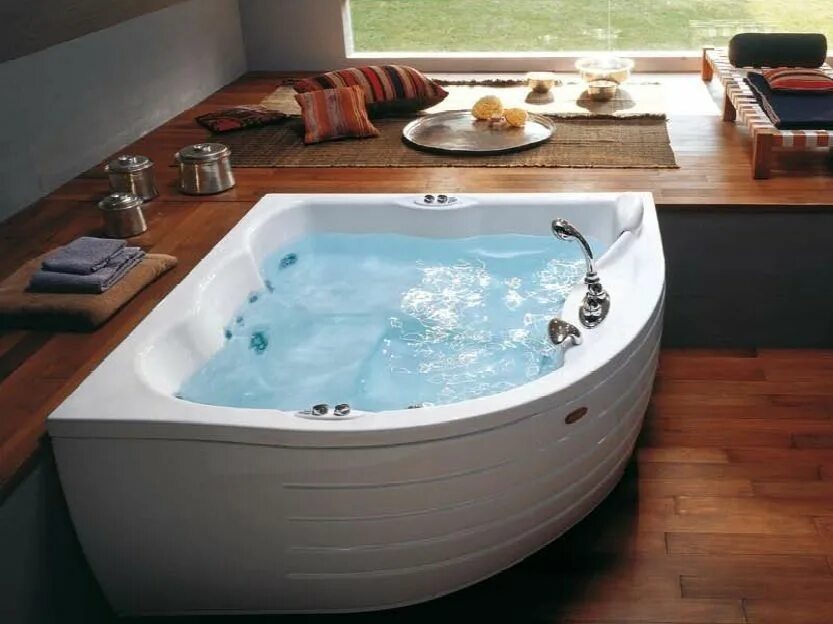 Очень большие ванны. Гидромассажная ванна Jacuzzi. Угловые ванны Jacuzzi с гидромассажем. Ванна Jacuzzi Ingrid. Ванна Riho джакузи.