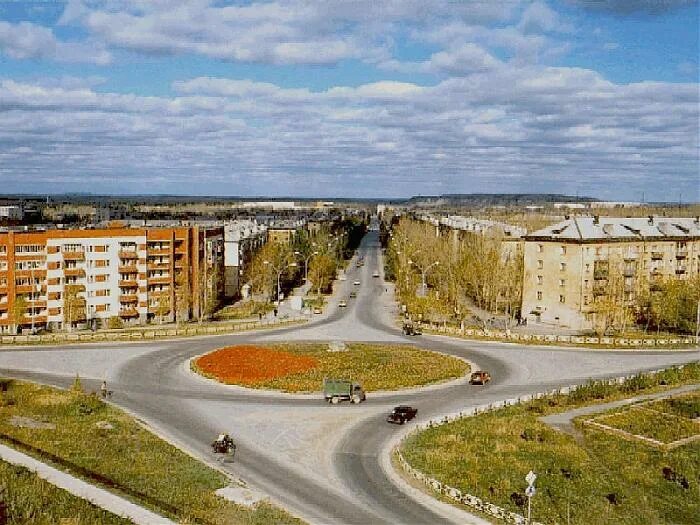 Асбест город города свердловской области. Город асбест свердловская область. Асбест город города свердловской области. Численность населения города асбеста свердловской области. Асбест город википедия.