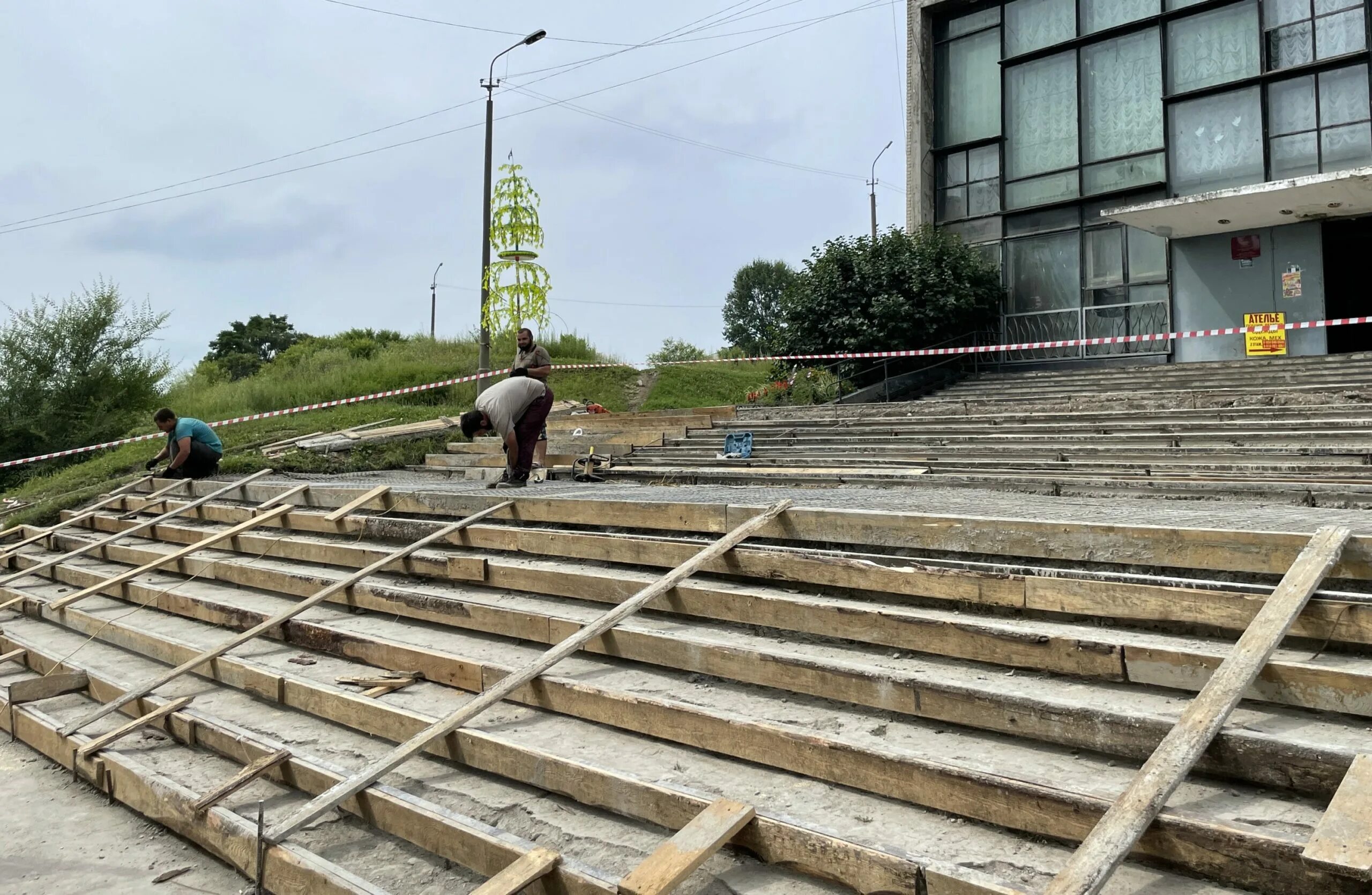 Теплоозерск еао. ЕАО поселок Теплоозерск. Реконструкция завершается. Дом культуры пос. Теплоозерск.