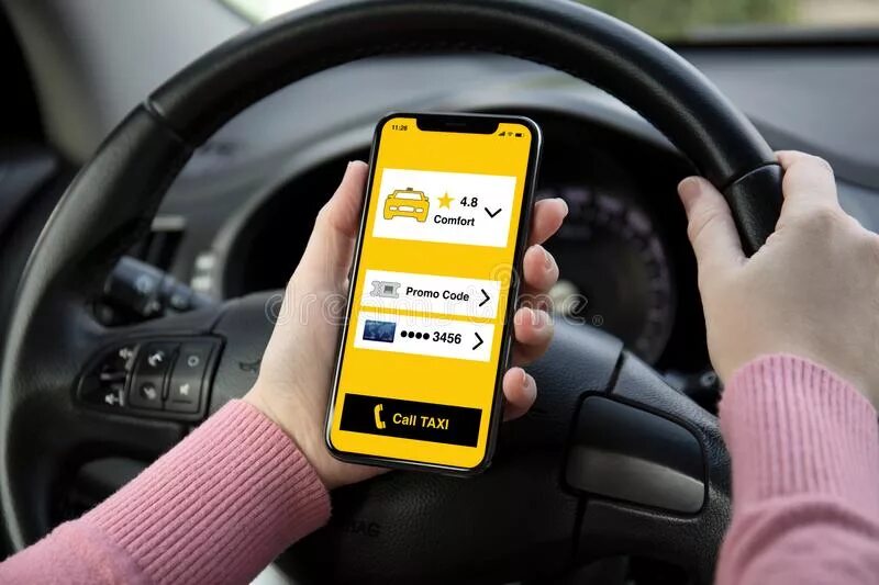 Phone taxi iconx. Soft taxi. Суета такси. Таксист звонит. Девушка в такси с телефоном.